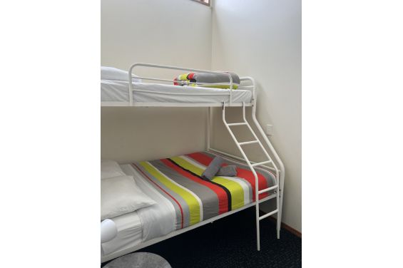 Single Room - bed